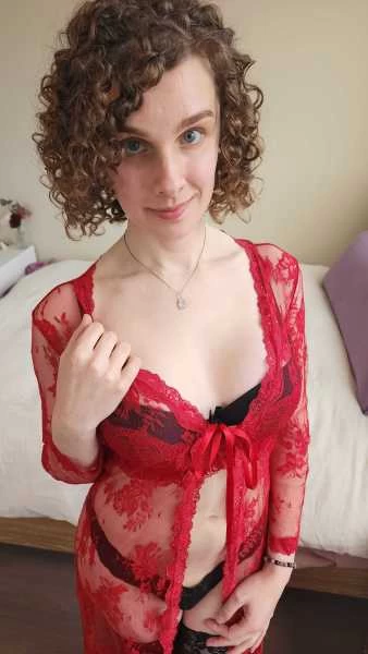 Photo 4 of Avery Rae